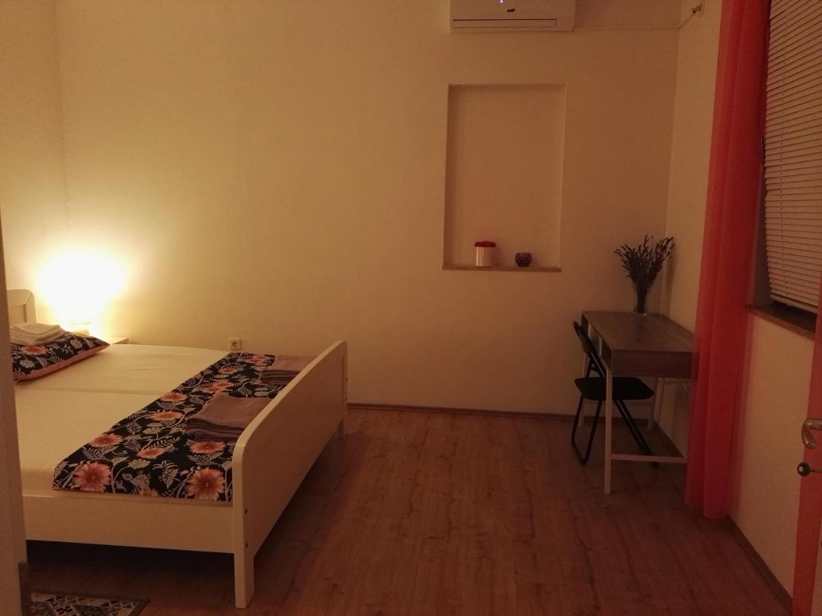 Mara Apartman Póla Kültér fotó