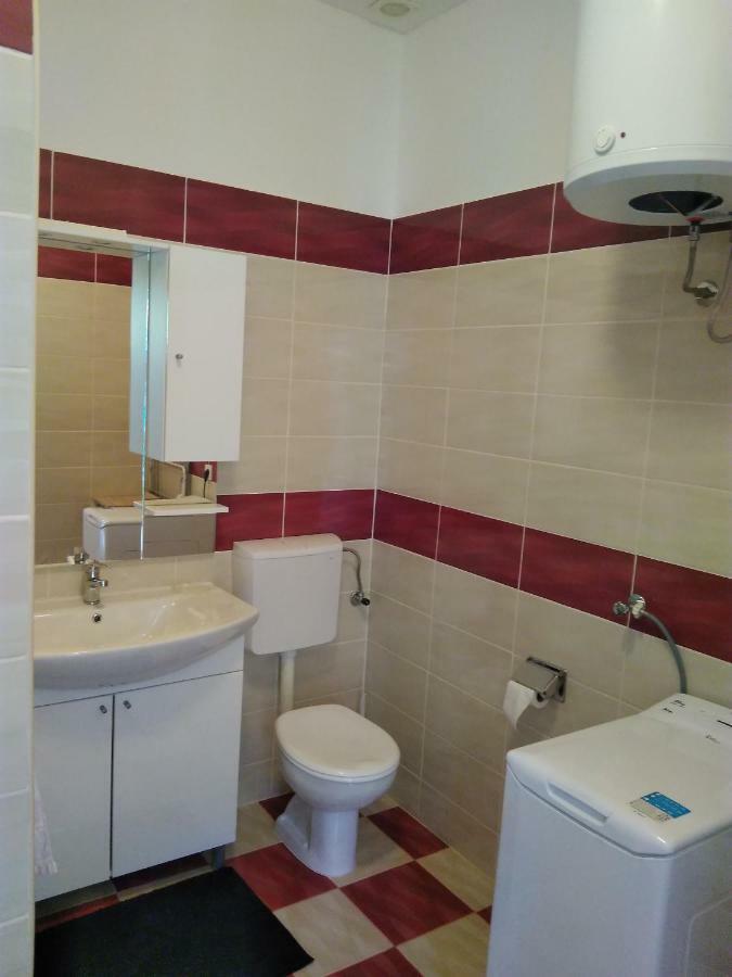 Mara Apartman Póla Kültér fotó